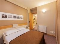Tri Hotel & Flat Caxias 20/70