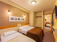 Tri Hotel & Flat Caxias 17/70