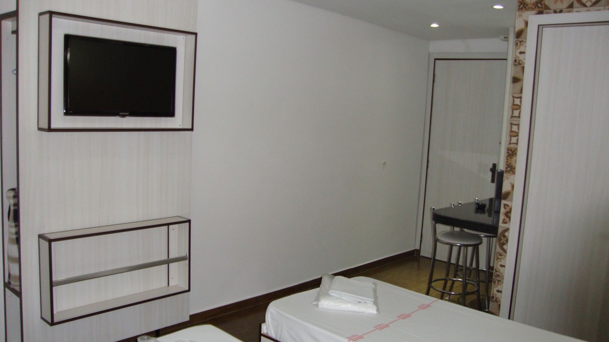 Hotel Calandre 36/97