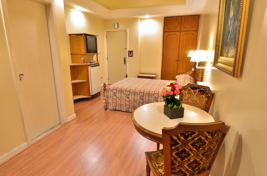 Hotel Castelar 37/99