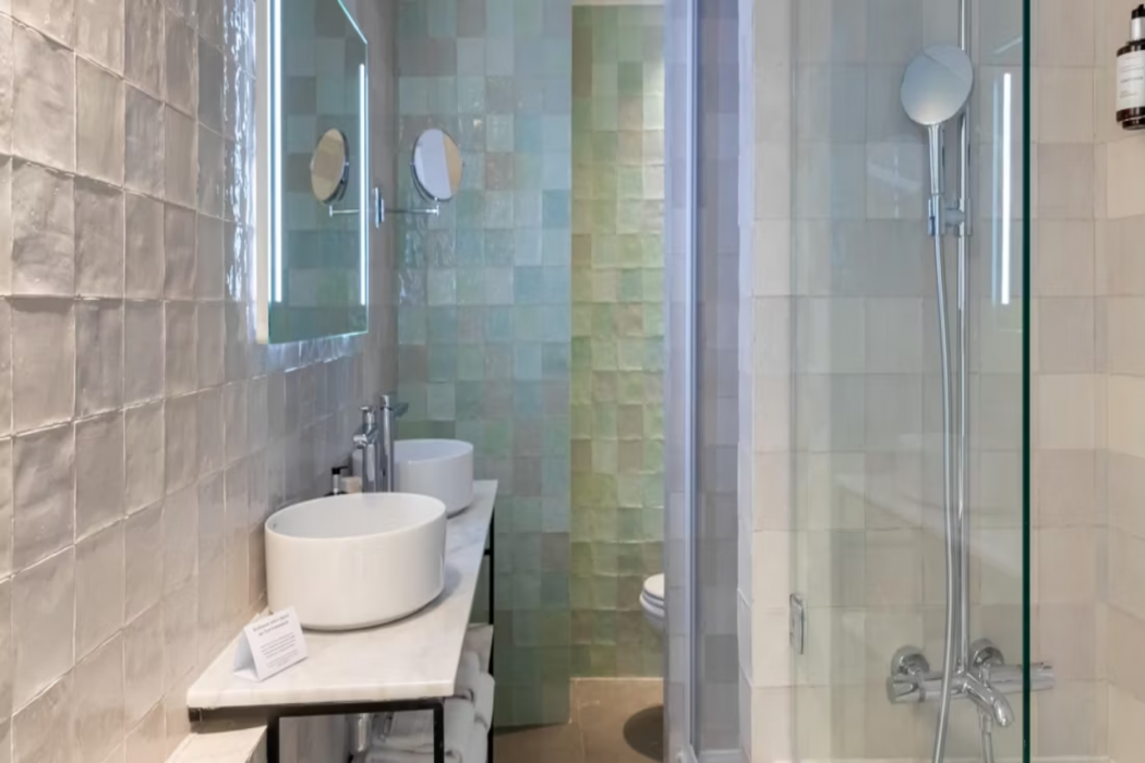 Voco Paris Montparnasse Ex Holiday Inn Paris Gare Montparnasse 16/64