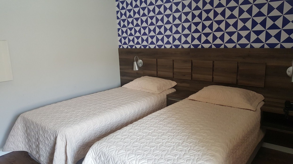 Hotel Biz 40/62
