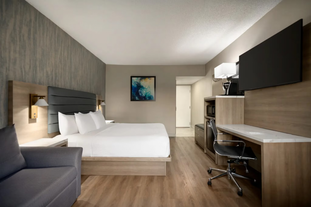 Radisson Hotel Montreal Airport 8/47
