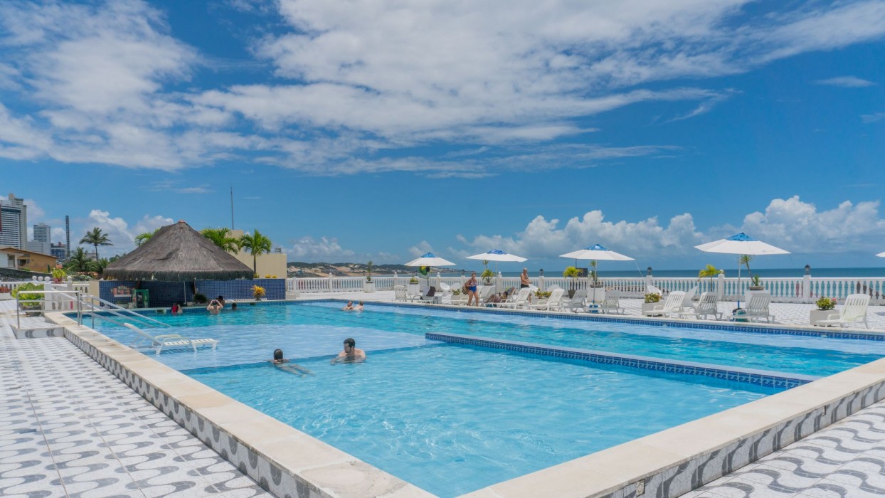 SERHS Beach Resort 42/100