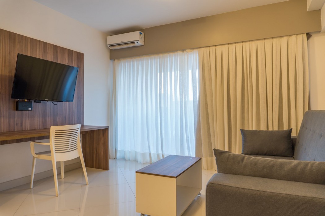 SERHS Beach Resort 53/100