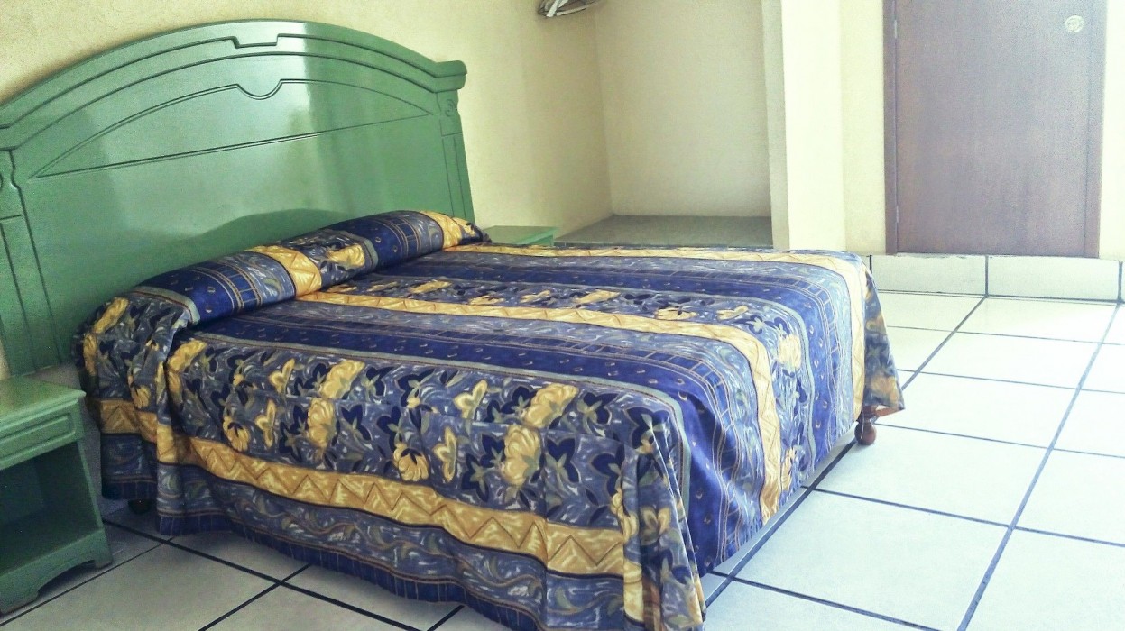 Hotel Plaza Jardin 31/70