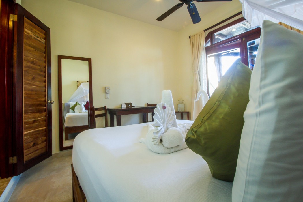 Playa Canek Boutique Eco Hotel 48/100