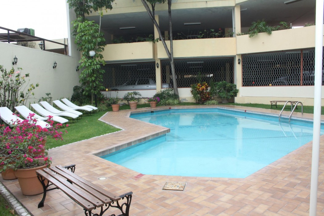 Hotel Parador Del Rio 42/95