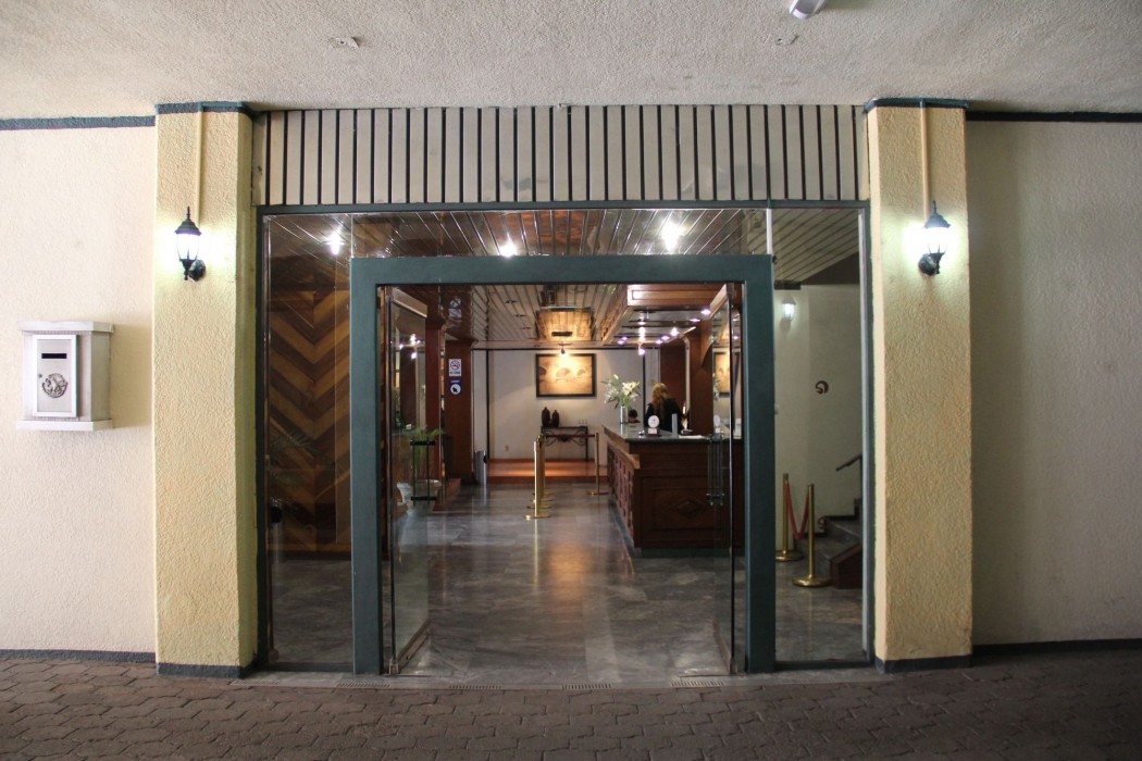 Hotel Parador Del Rio 51/95