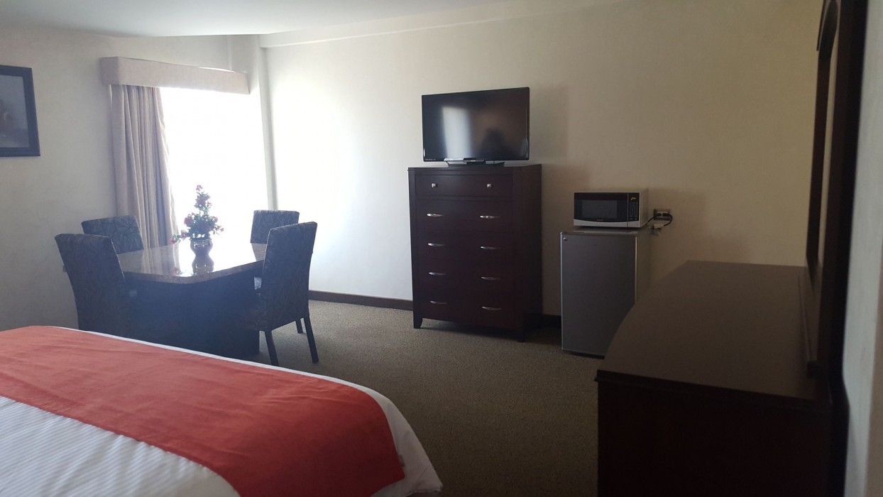 Don Ruben Hotel 10/43