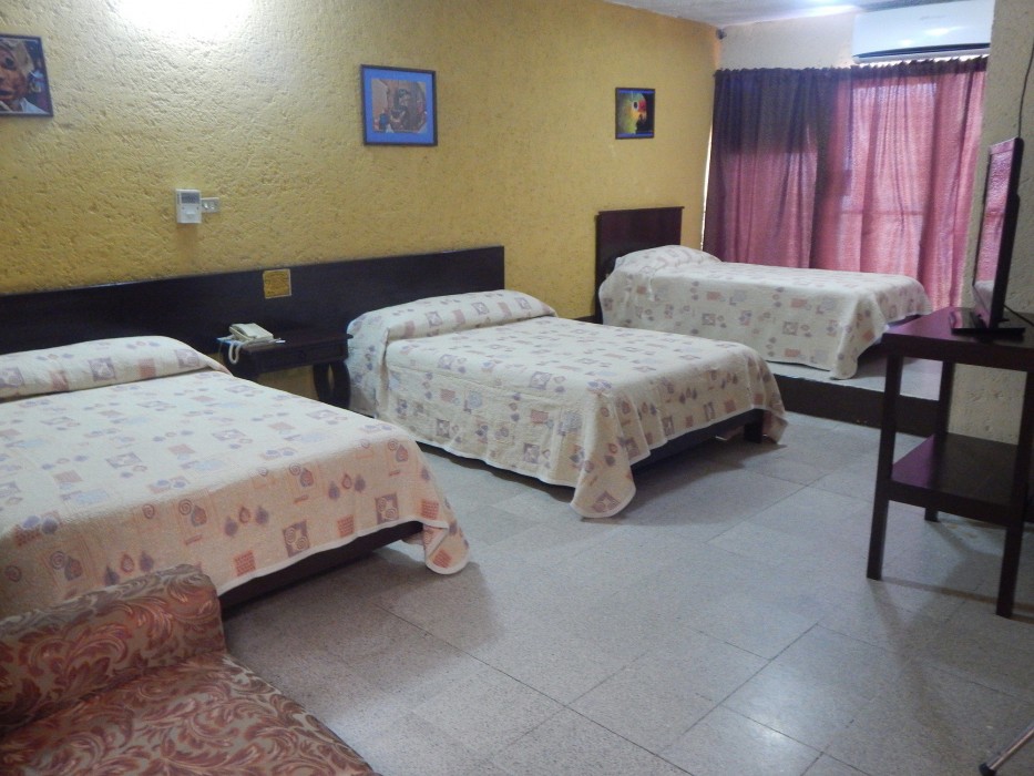 Hotel Riviera 21/66