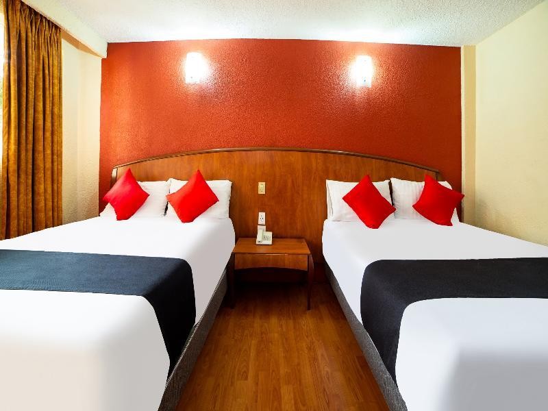 Oyo Flagship Hotel Santa Maria 39/98