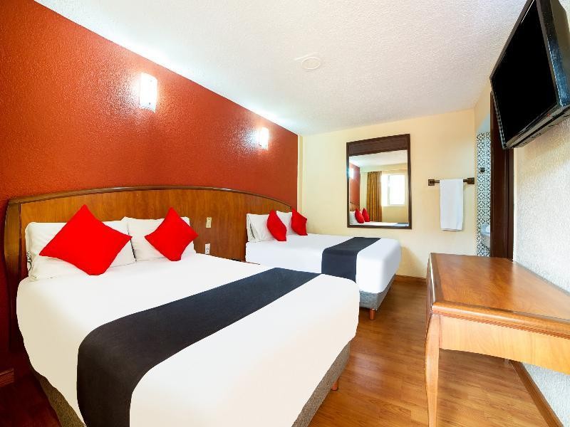 Oyo Flagship Hotel Santa Maria 56/98