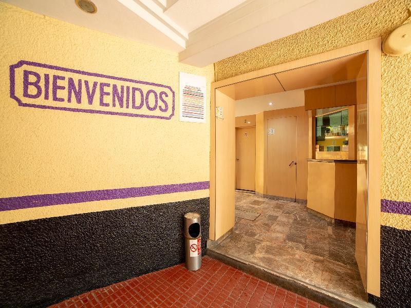 Oyo Flagship Hotel Santa Maria 45/98