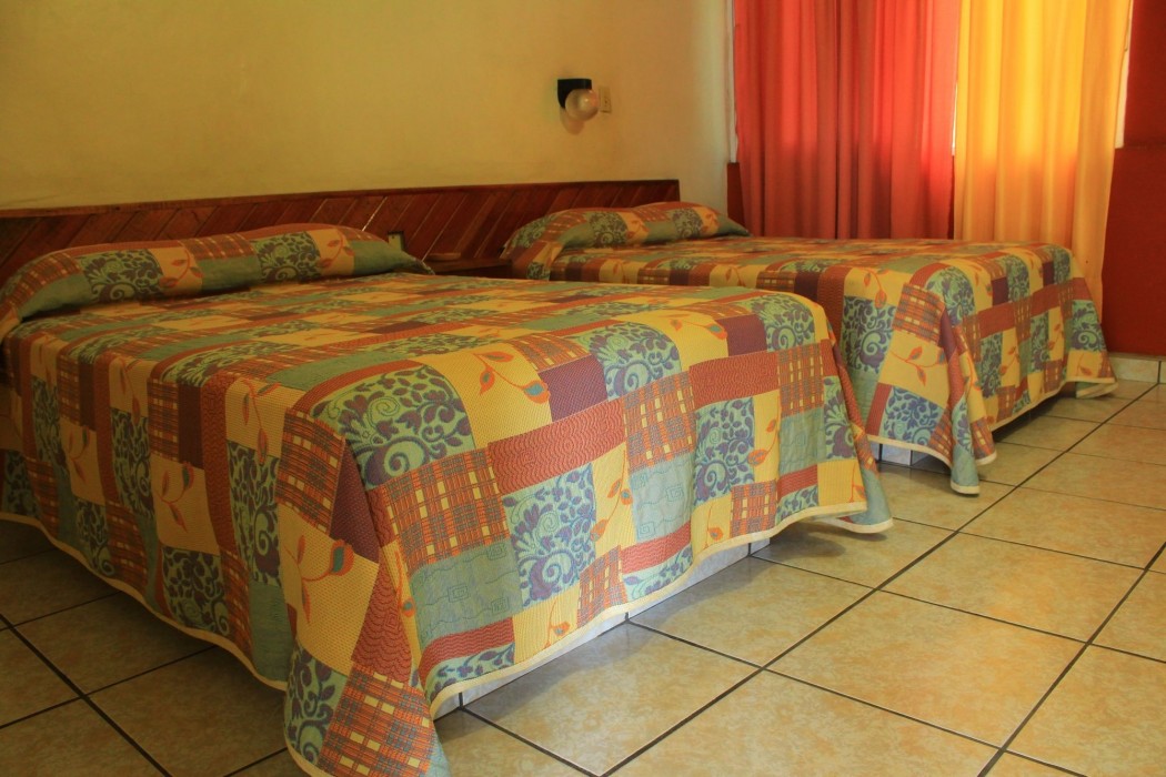 Hotel Avenida 9/17
