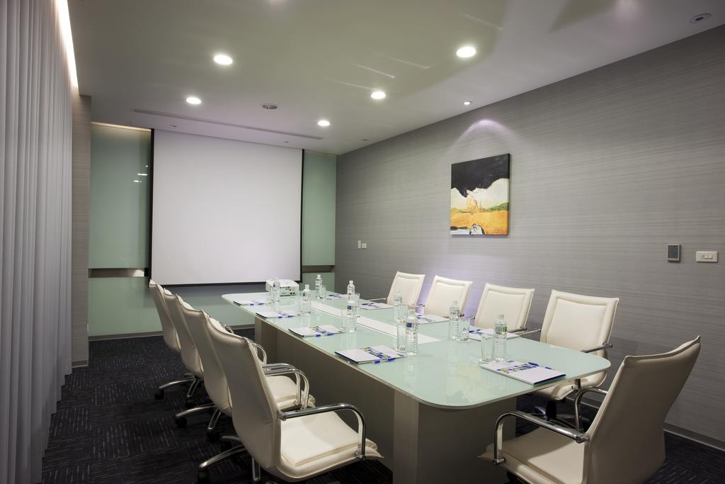 Holiday Inn Express Taichung Park 31/58