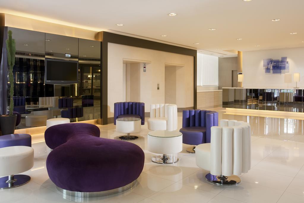 Holiday Inn Express Taichung Park 10/58