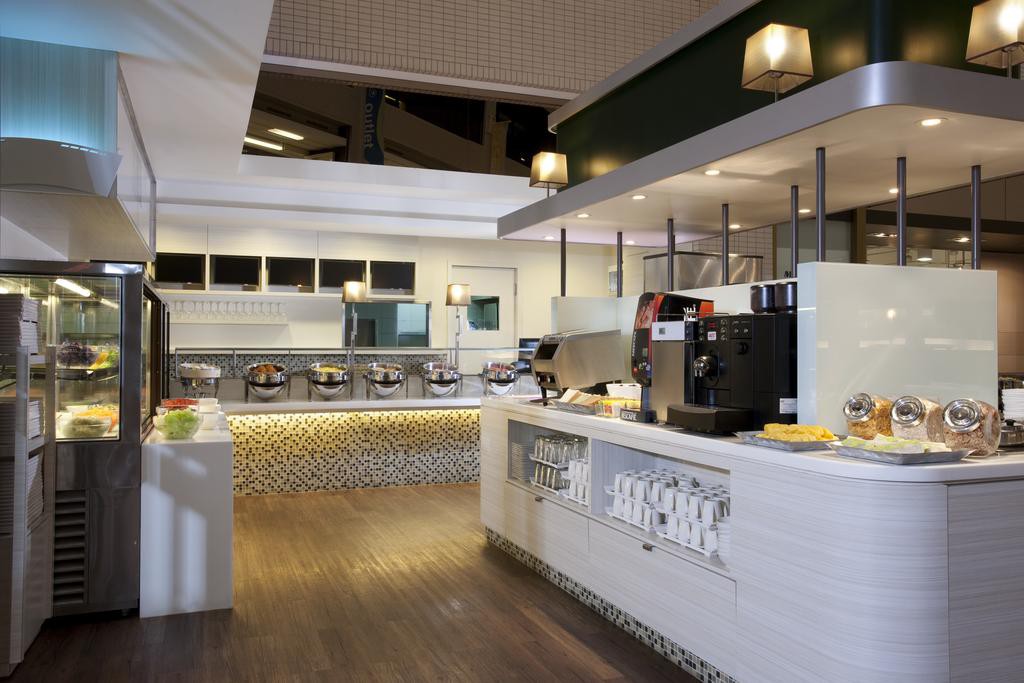 Holiday Inn Express Taichung Park 29/58