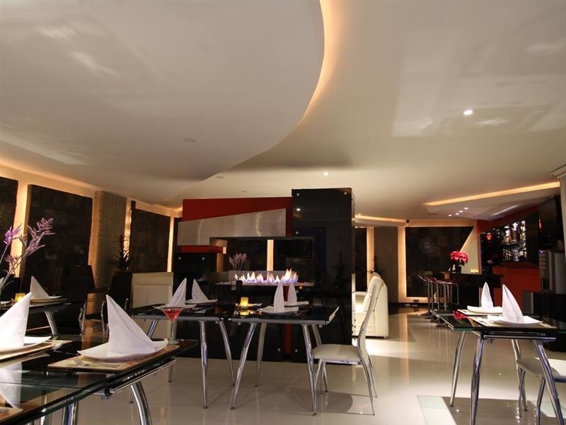 Suites 108 26/55