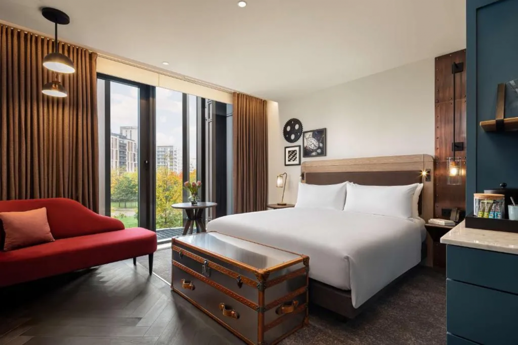 The Gantry London, Curio Collection by Hilton 13/44