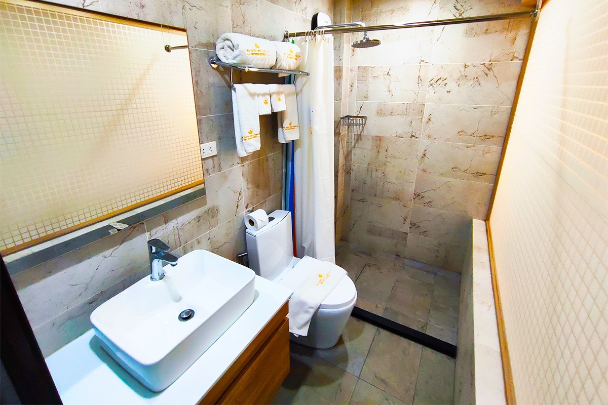 غرفة ديلوكس بسرير كينج، Erus Suites Hotel 4/14