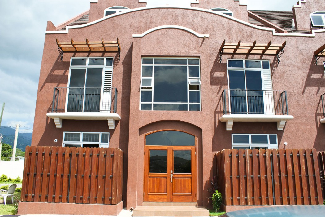 Eclipse Suite Guest Apartments 38/77