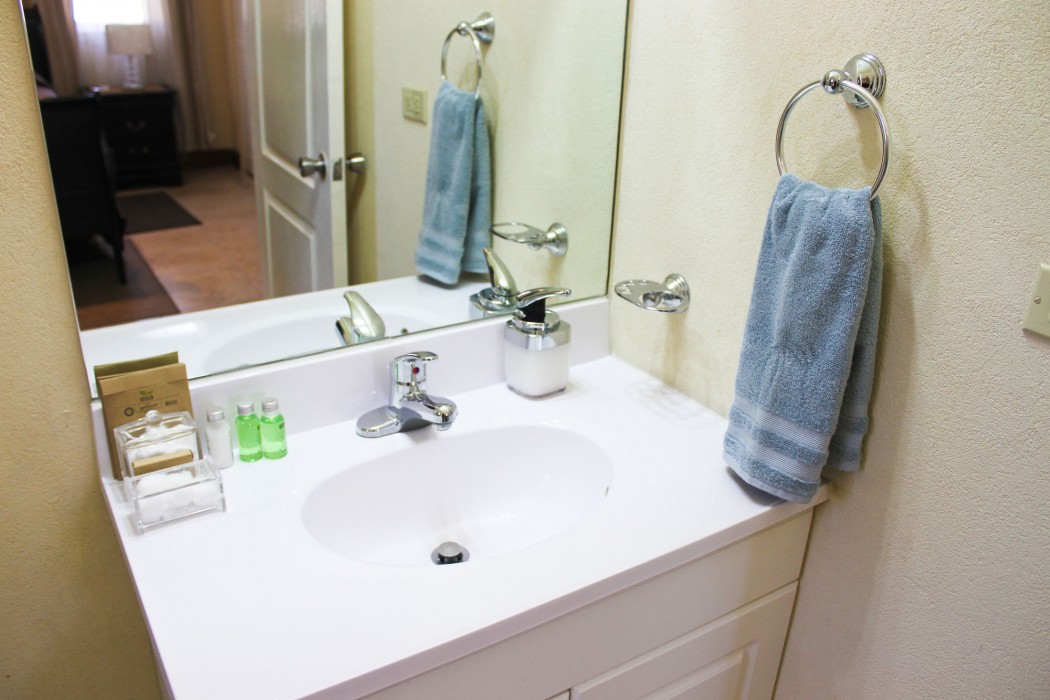 Eclipse Suite Guest Apartments 37/77