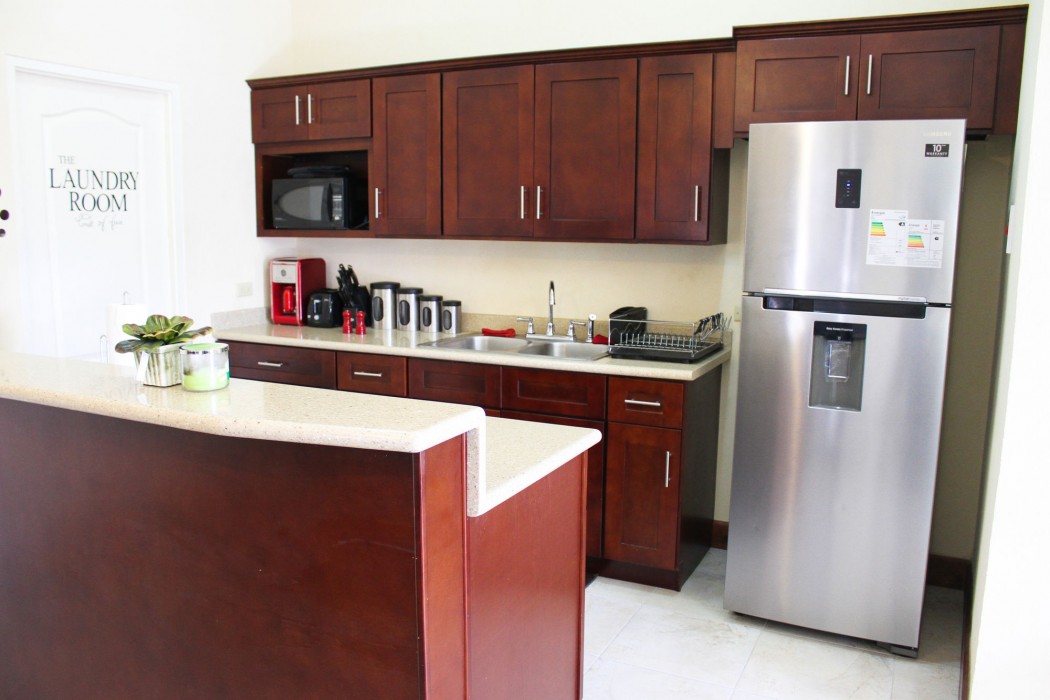 Eclipse Suite Guest Apartments 30/77