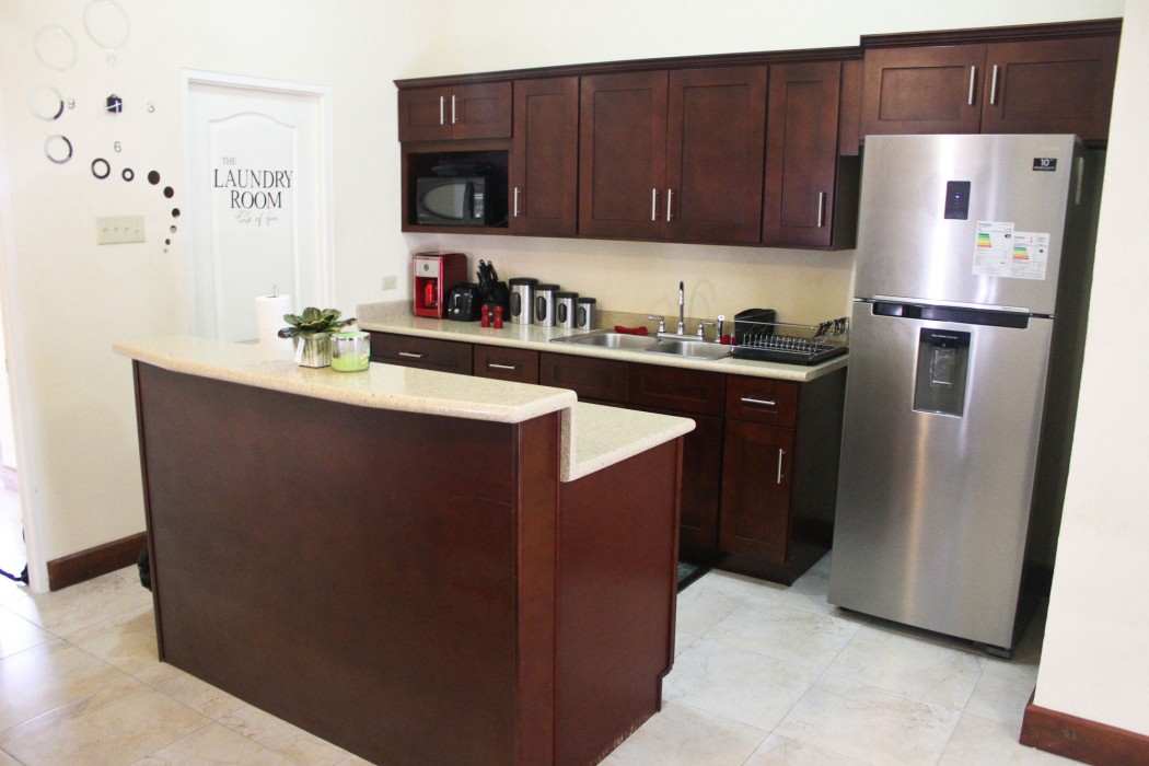 Eclipse Suite Guest Apartments 15/77