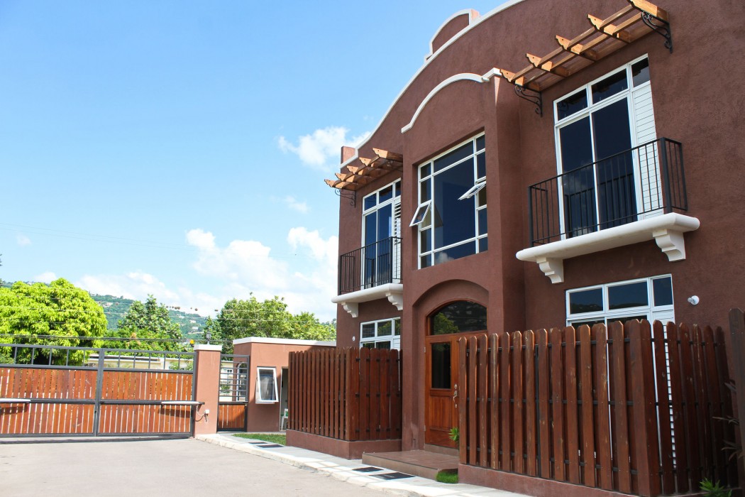 Eclipse Suite Guest Apartments 36/77