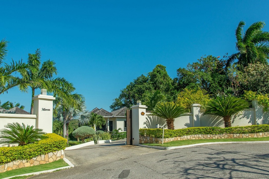 Nianna Luxurious Villa 14/74