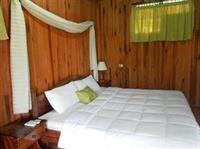 Hotel Miradas Arenal 46/96