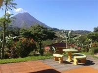 Hotel Miradas Arenal 26/96