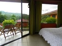 Hotel Miradas Arenal 18/96