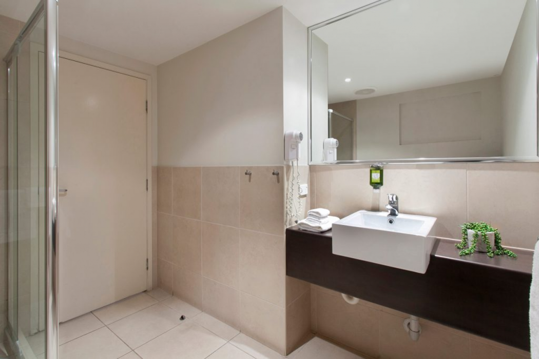 Room at Noosa Heads Motel, SUNSHINE COAST
