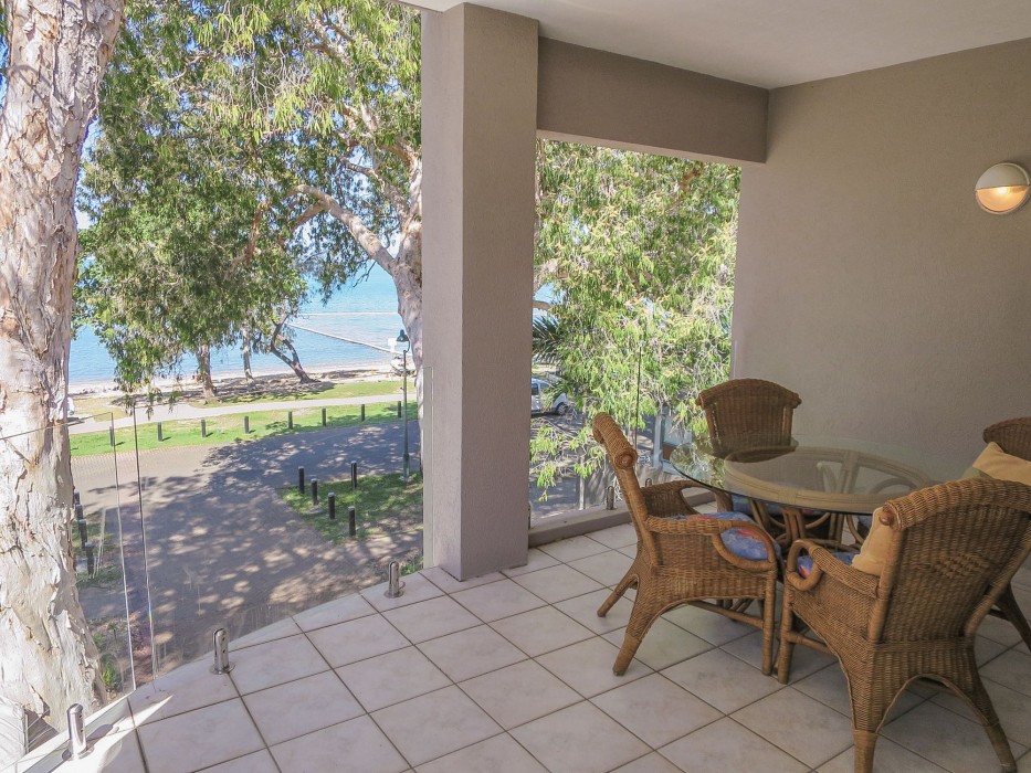 Marlin Waters Beachfront Apartments 28/100