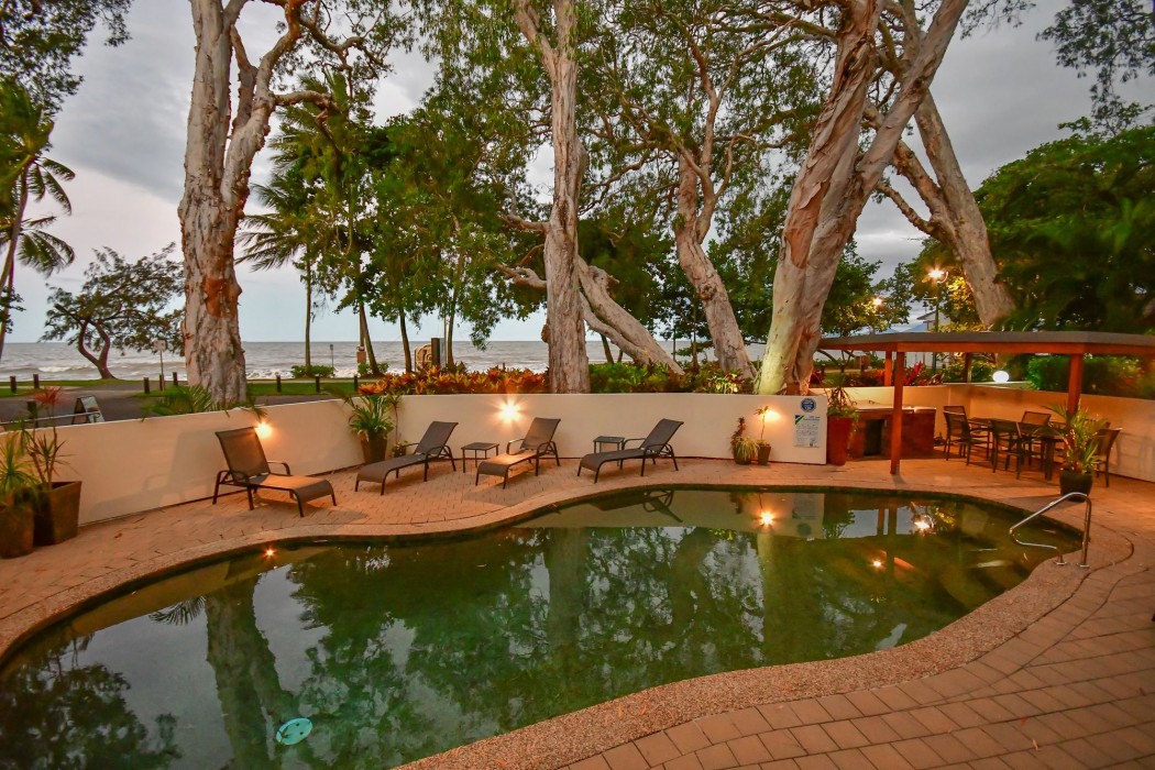 Marlin Waters Beachfront Apartments 45/100
