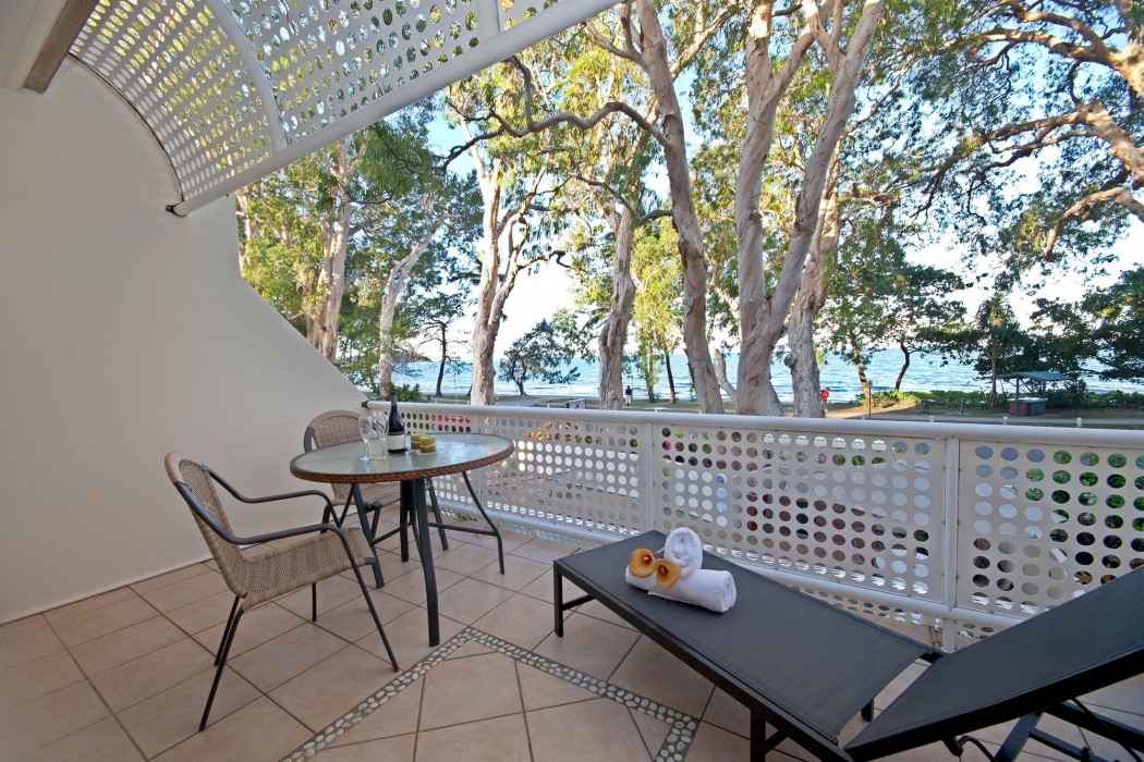 Marlin Waters Beachfront Apartments 25/100