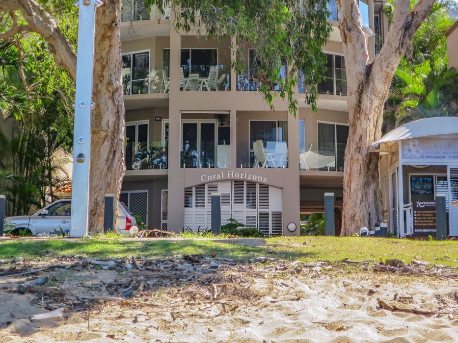 Marlin Waters Beachfront Apartments 51/100