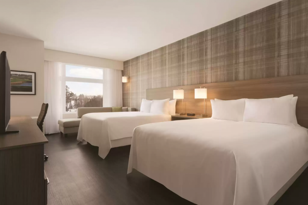Radisson Kingswood Hotel Fredericton, NB 10/49