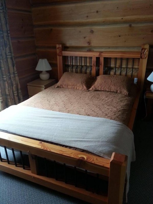 Basecamp Lodge Golden 30/62