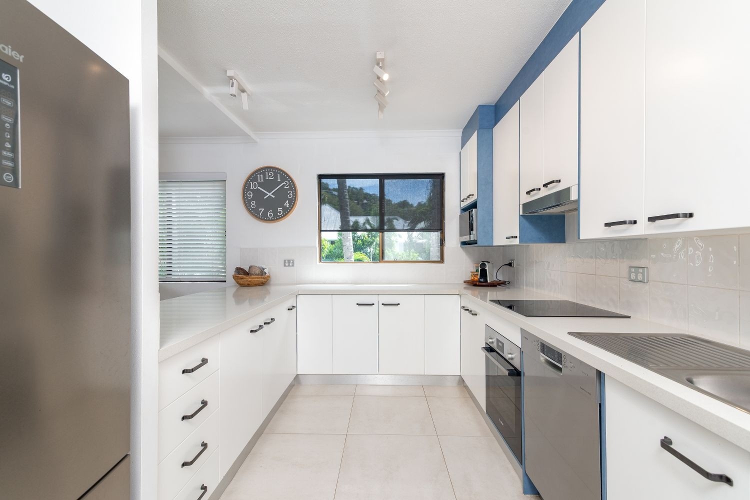 2 Bedroom Apartment, Tropical Reef Apartments Port Douglas 2/19