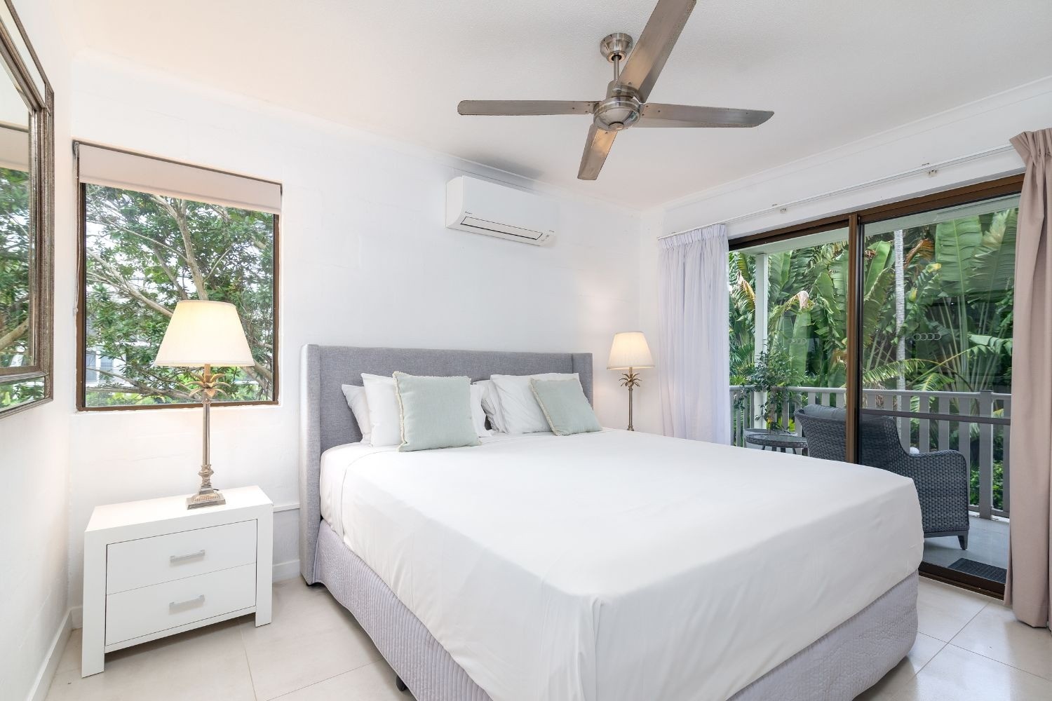 2 Bedroom Apartment, Tropical Reef Apartments Port Douglas 6/19