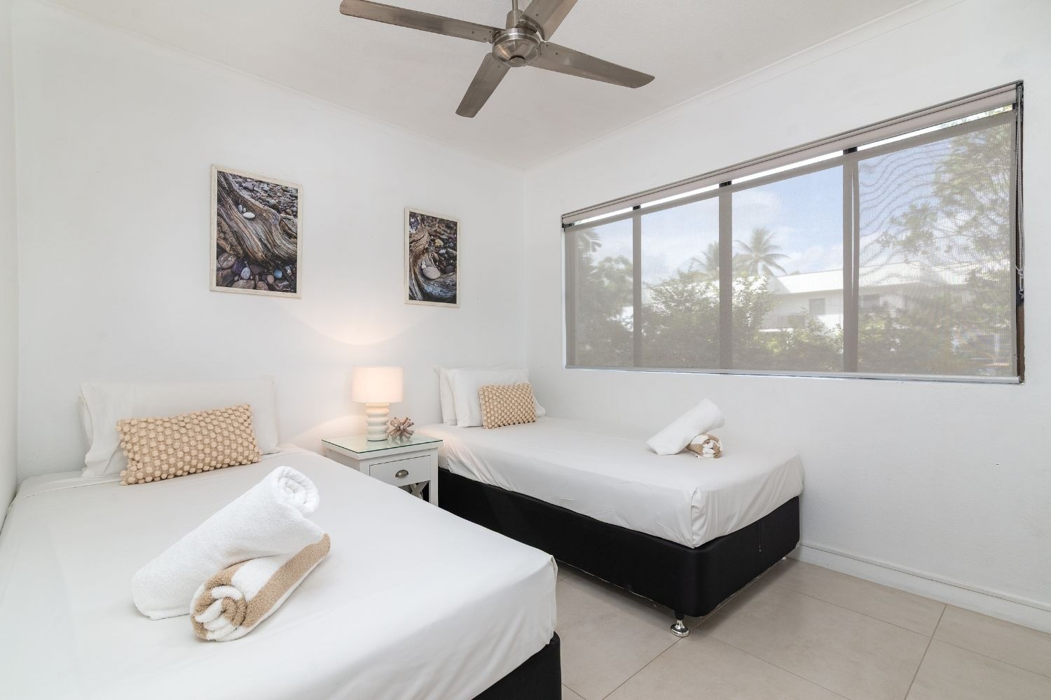 2 Bedroom Apartment, Tropical Reef Apartments Port Douglas 3/19