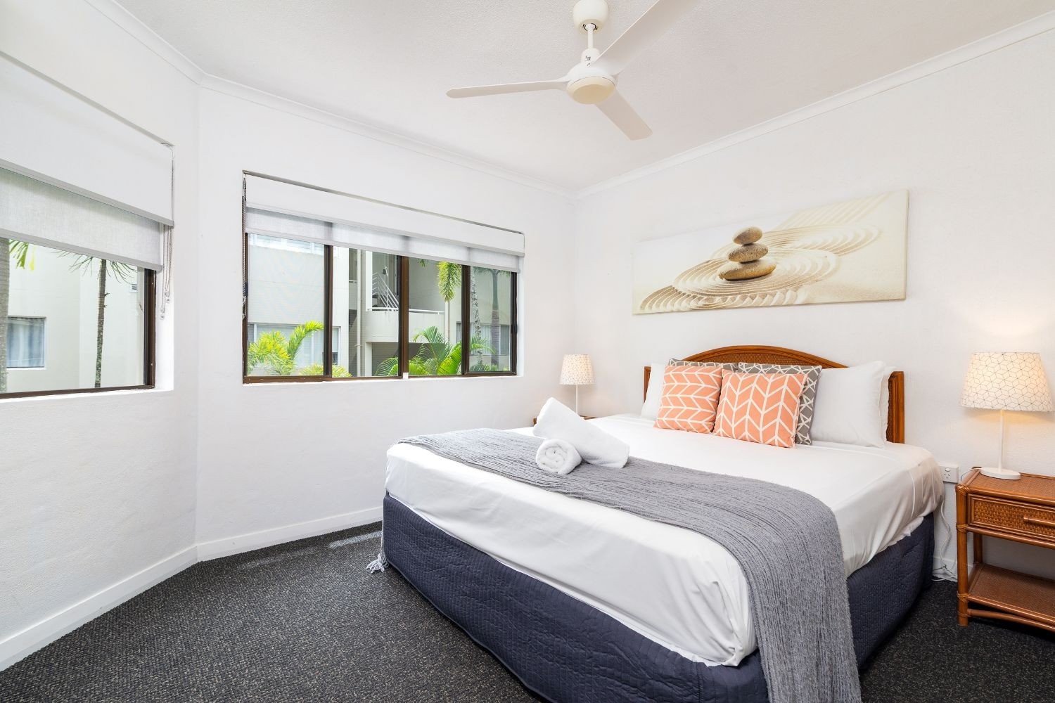 2 Bedroom Apartment, Tropical Reef Apartments Port Douglas 8/19