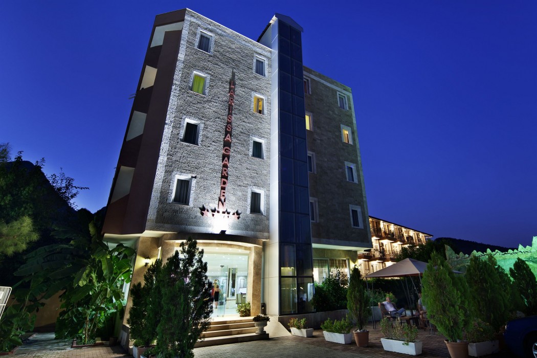 Larissa Garden Hotel 12/39