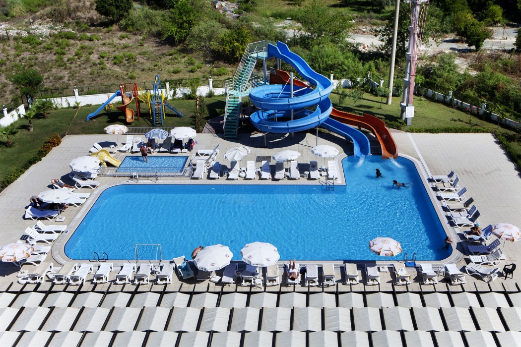 Larissa Garden Hotel 9/39