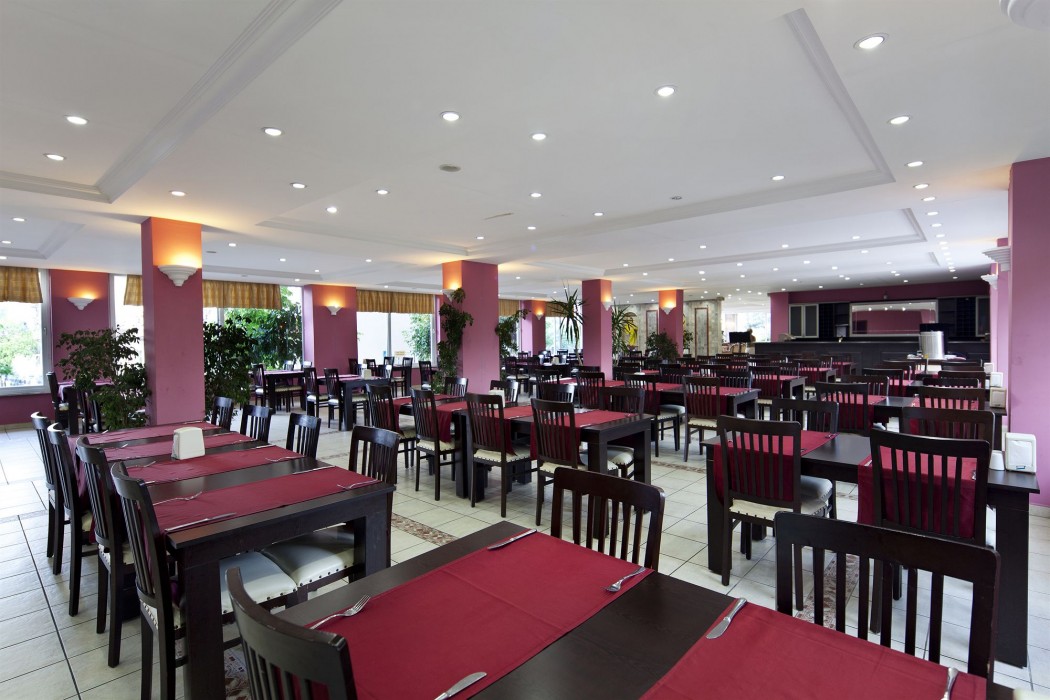 Larissa Garden Hotel 14/39