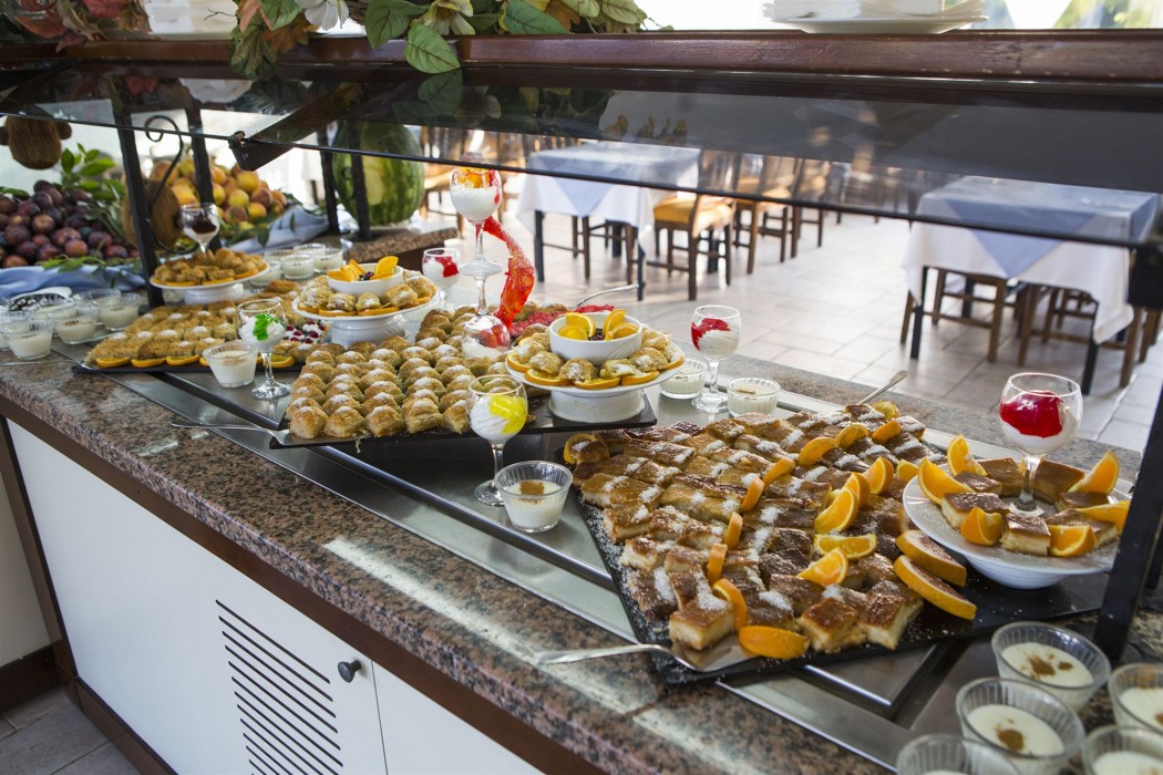 Larissa Garden Hotel 5/39