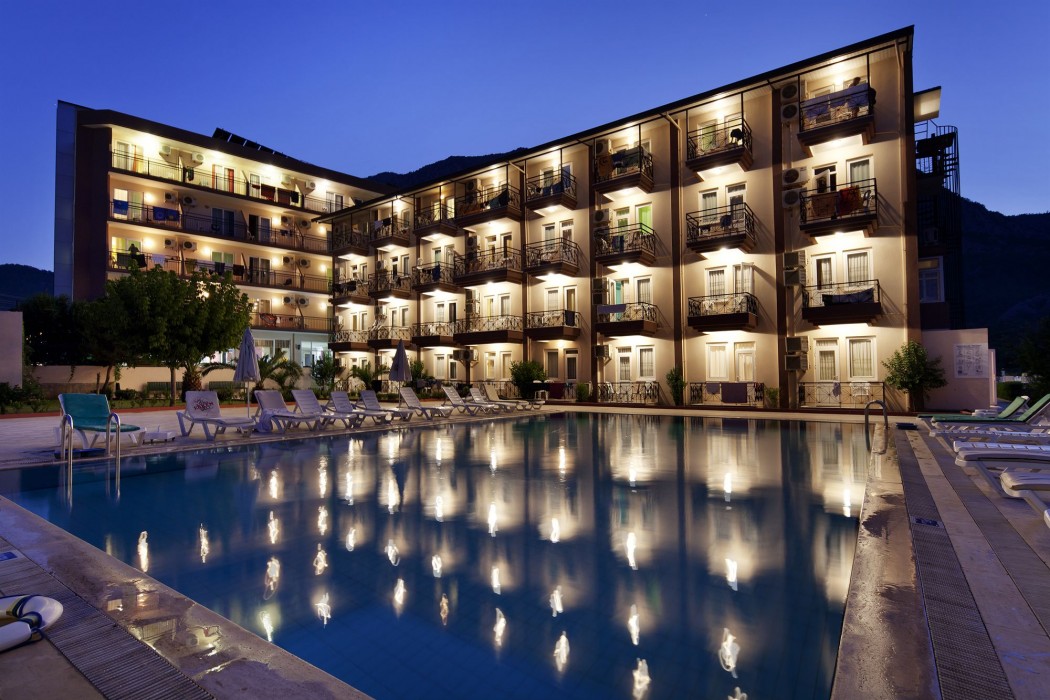 Larissa Garden Hotel 22/39